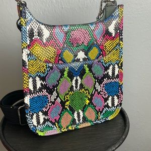 Brand New! Multicolor Snake Pattern Purse from Boutique (NWOT)
